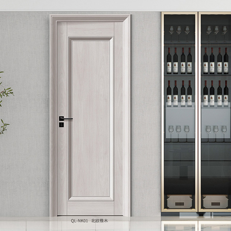 Fashion carved wooden door